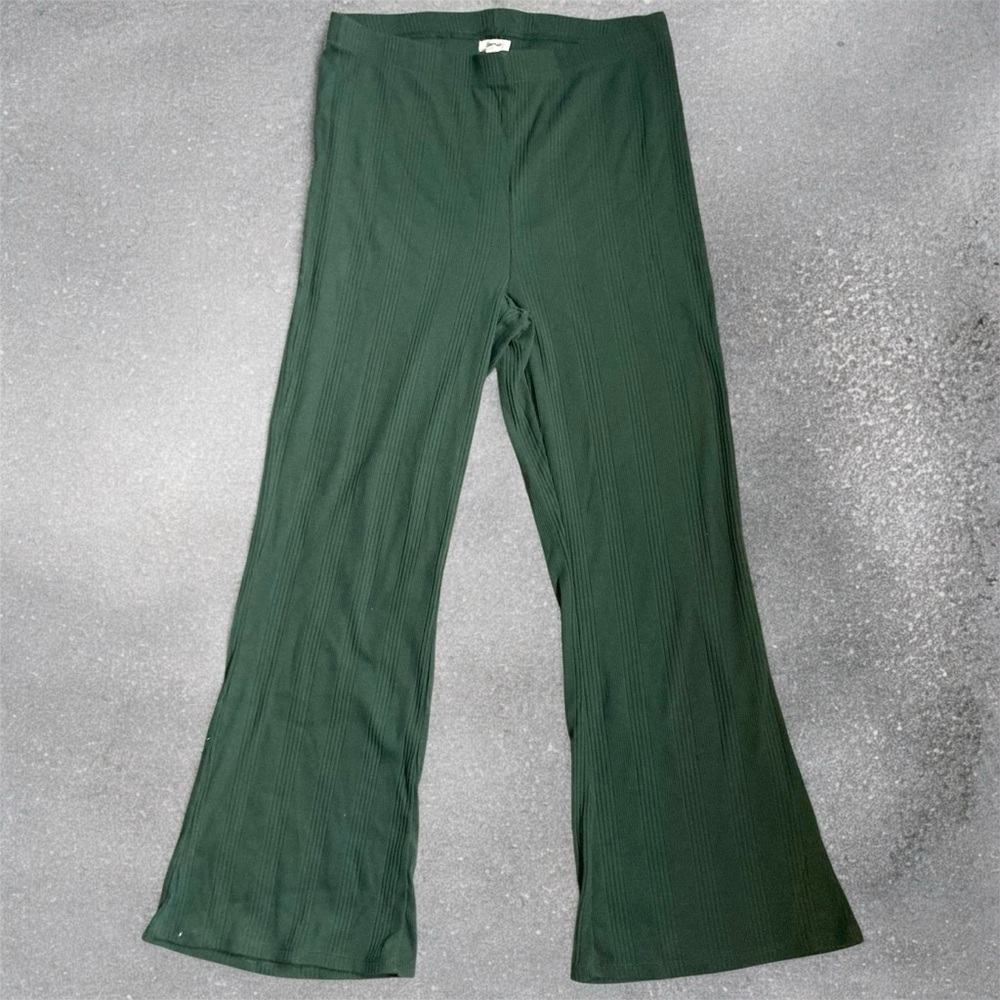 Aerie Flare Ribbed Green Leggings